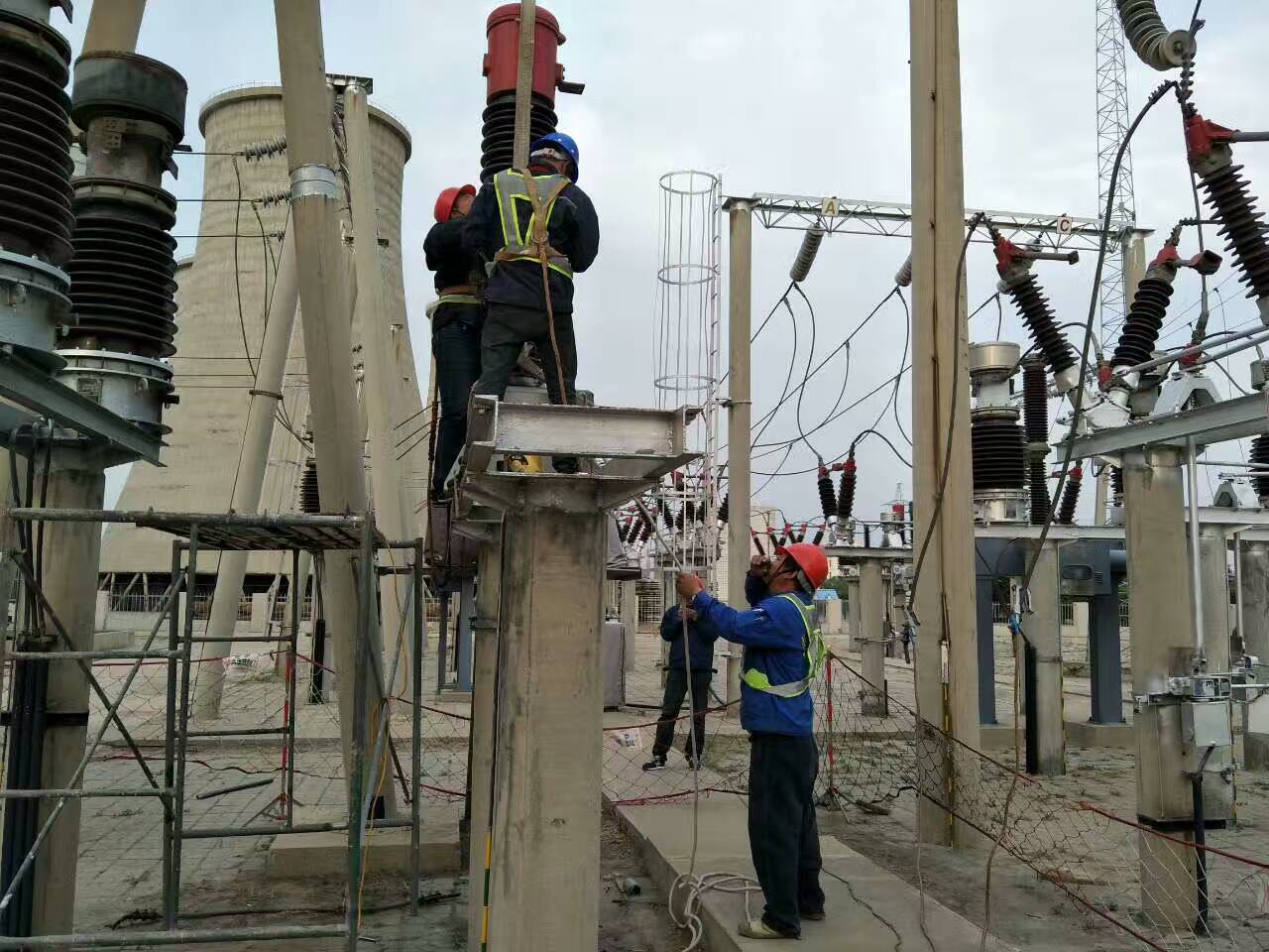 66KV·@LW9-72.5/1600/200/250